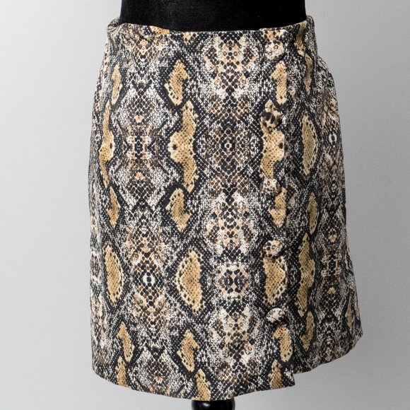 NWT LILY STAR SNAKE PRINT BUTTON UP SKIRT - M - Picture 1 of 4